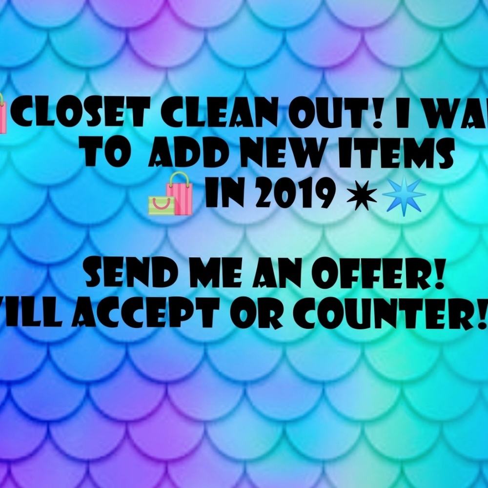 Alanna's Poshmark Closet  *Like this post!